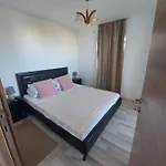 Miro House * Bucureşti
