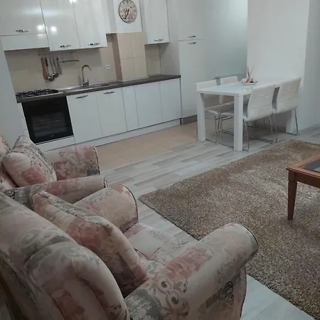 Miro House Apartmán